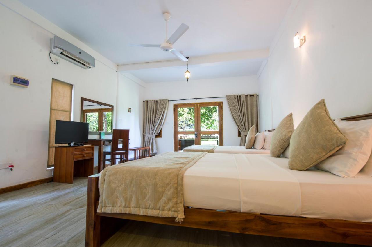 Kalu'S Hideaway Udawalawe Hotel Екстериор снимка